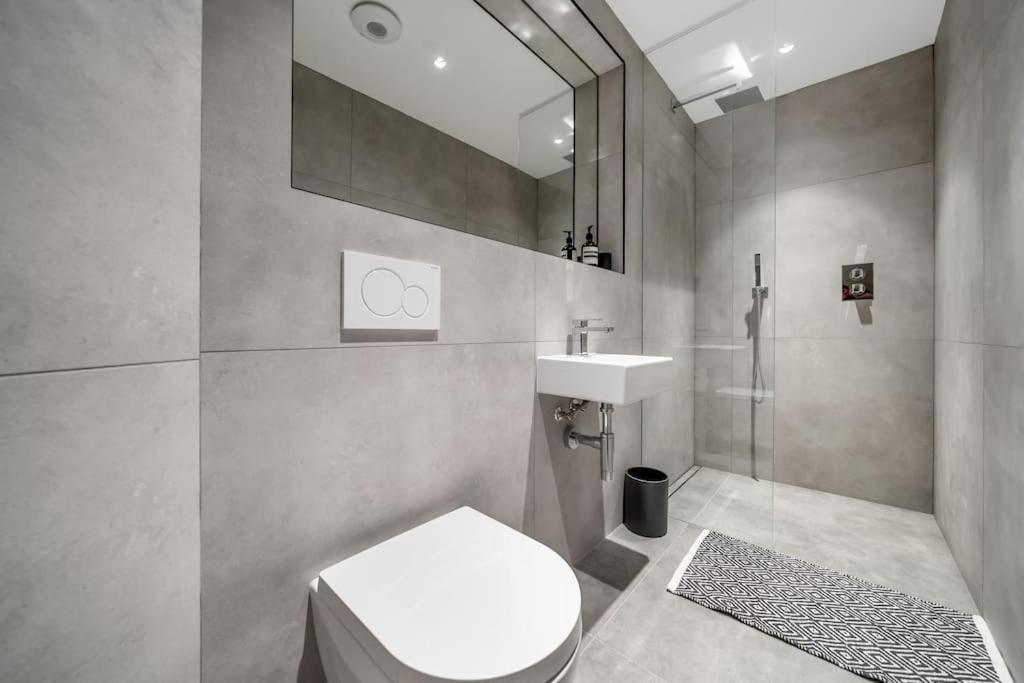 Trendy 2 Bedroom 2 Bathroom Apartment Minutes From Seafront In St Leonard'S Hastings St Leonards-on-Sea 외부 사진